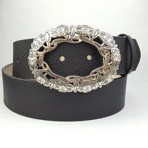 Shiny Silver Oval Floral buckle belt